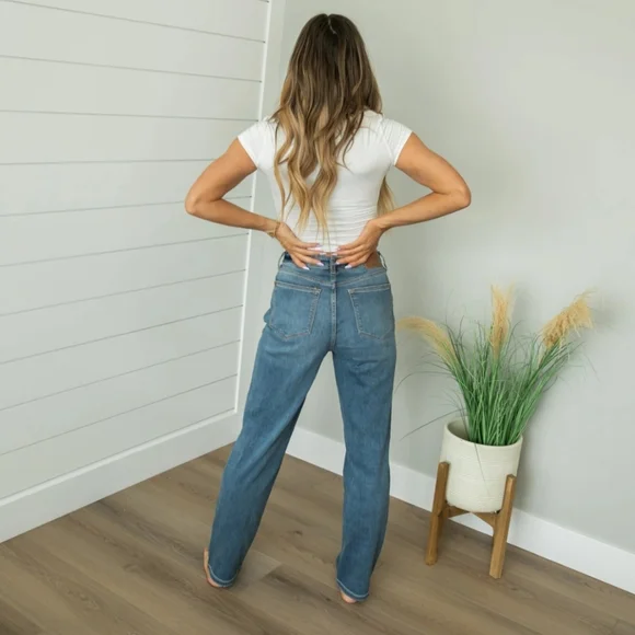 Judy Blue High Rise Classic Straight Fit Jeans No Distressing Regular Plus NEW - Picture 11 of 16